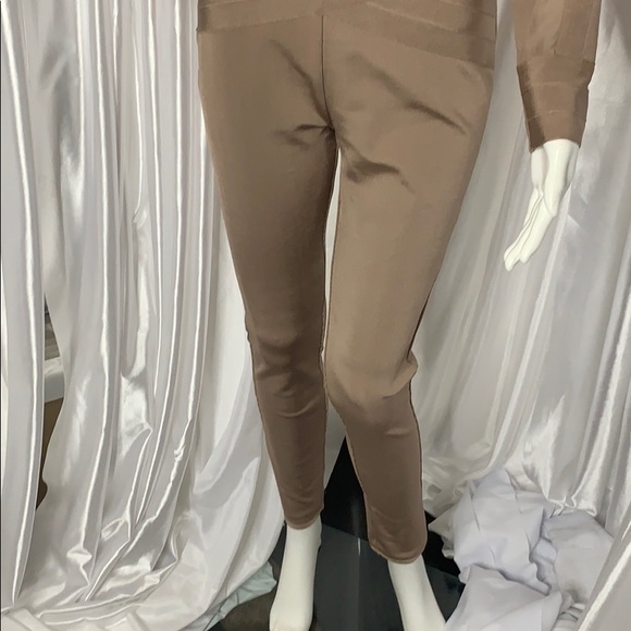 Jumpsuit - Picture 4 of 8